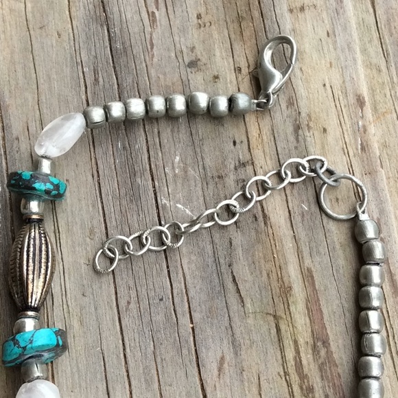 Beautiful Statement Necklace w/ Matching Earrings - Picture 5 of 9